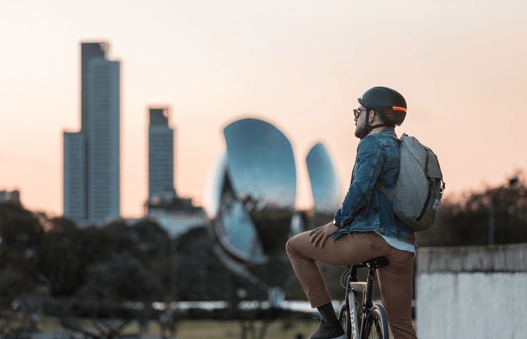 Commuting by bike UNIT 1 