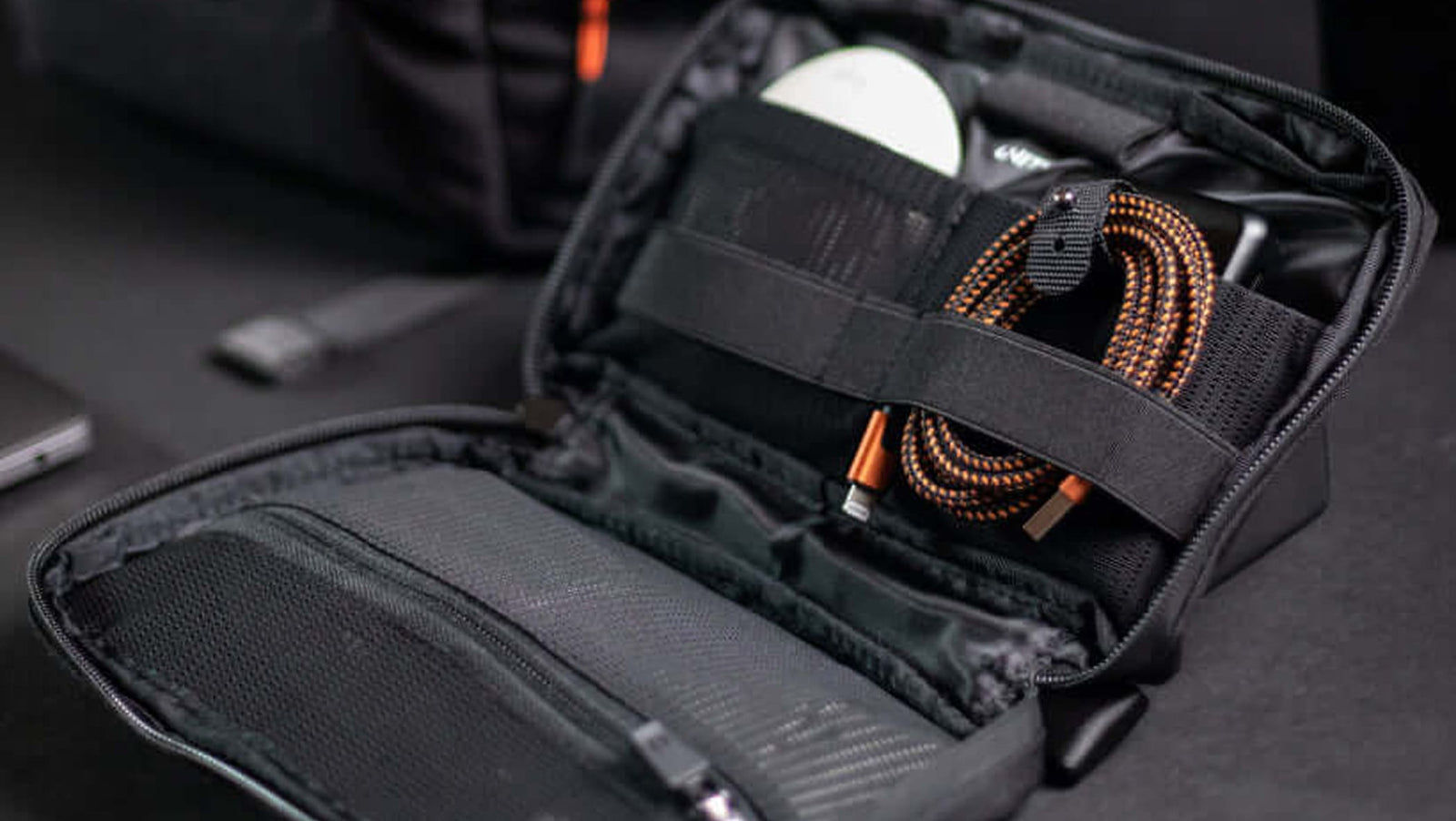 Tech pouch