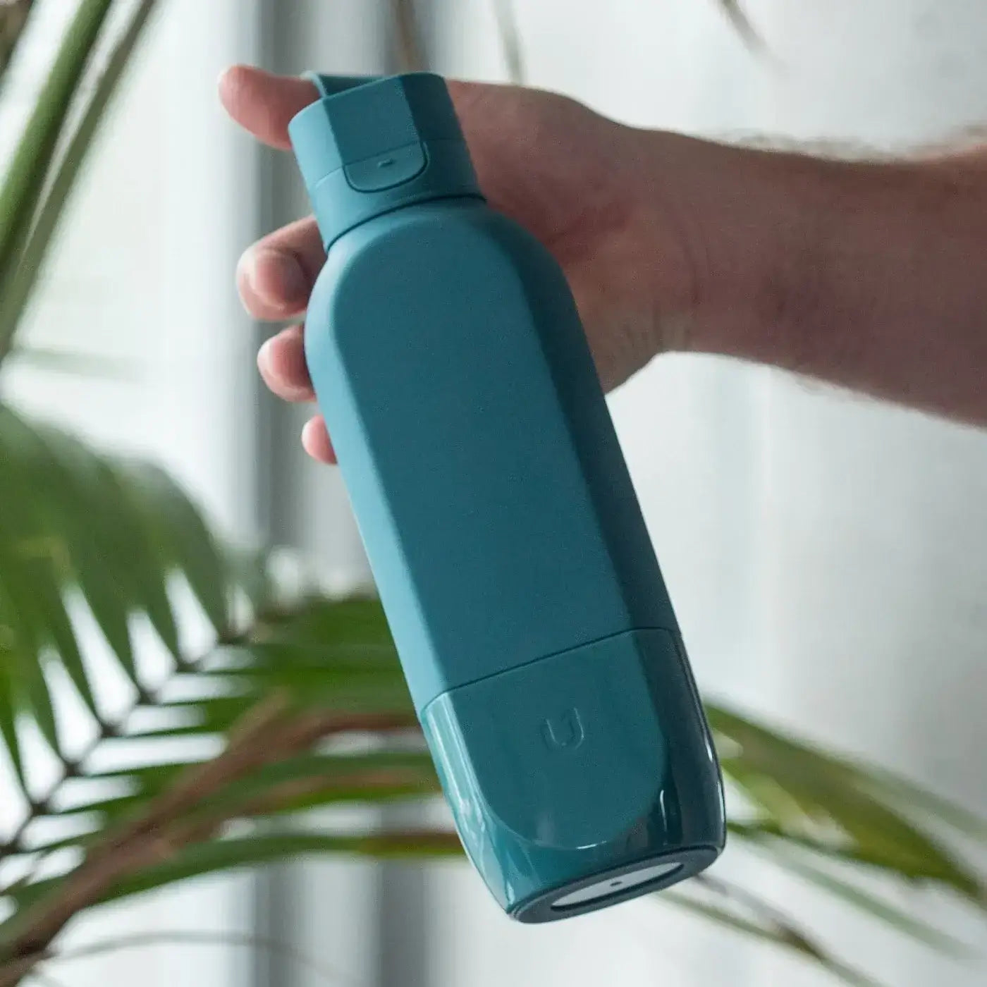 UNIT 1 Water Bottle in Aqua Teal Color